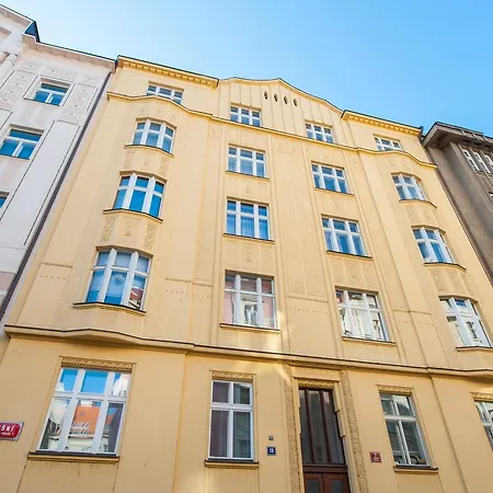 Spacious And Bright Apartment Dusni 13 Prag Exterior foto