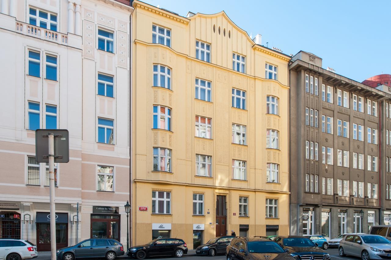Apartmán Spacious And Bright Dusni 13 *