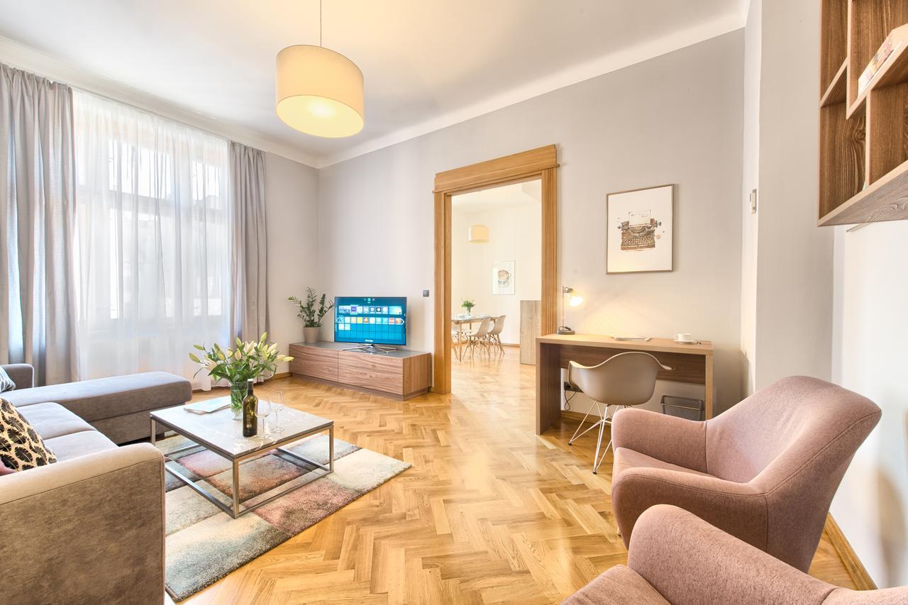 Spacious And Bright Dusni 13 Prague